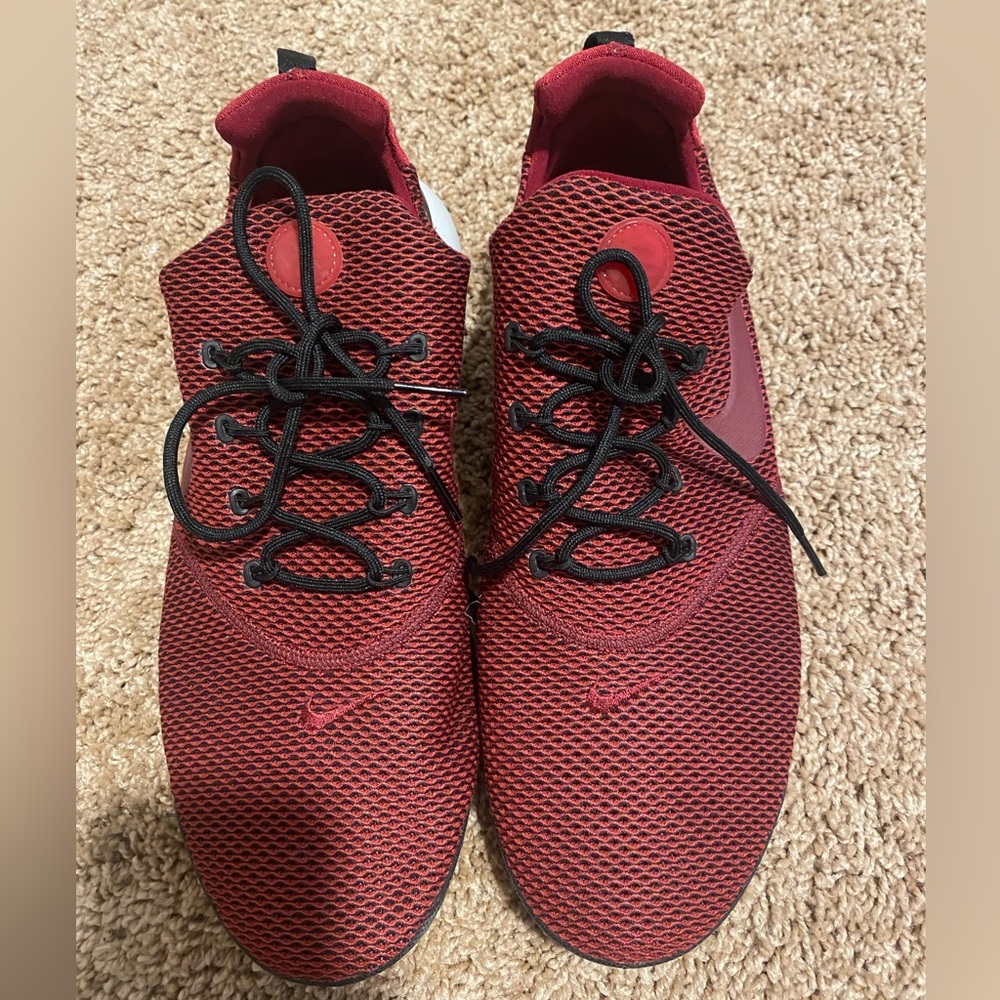 Men’s nike sneakerskers